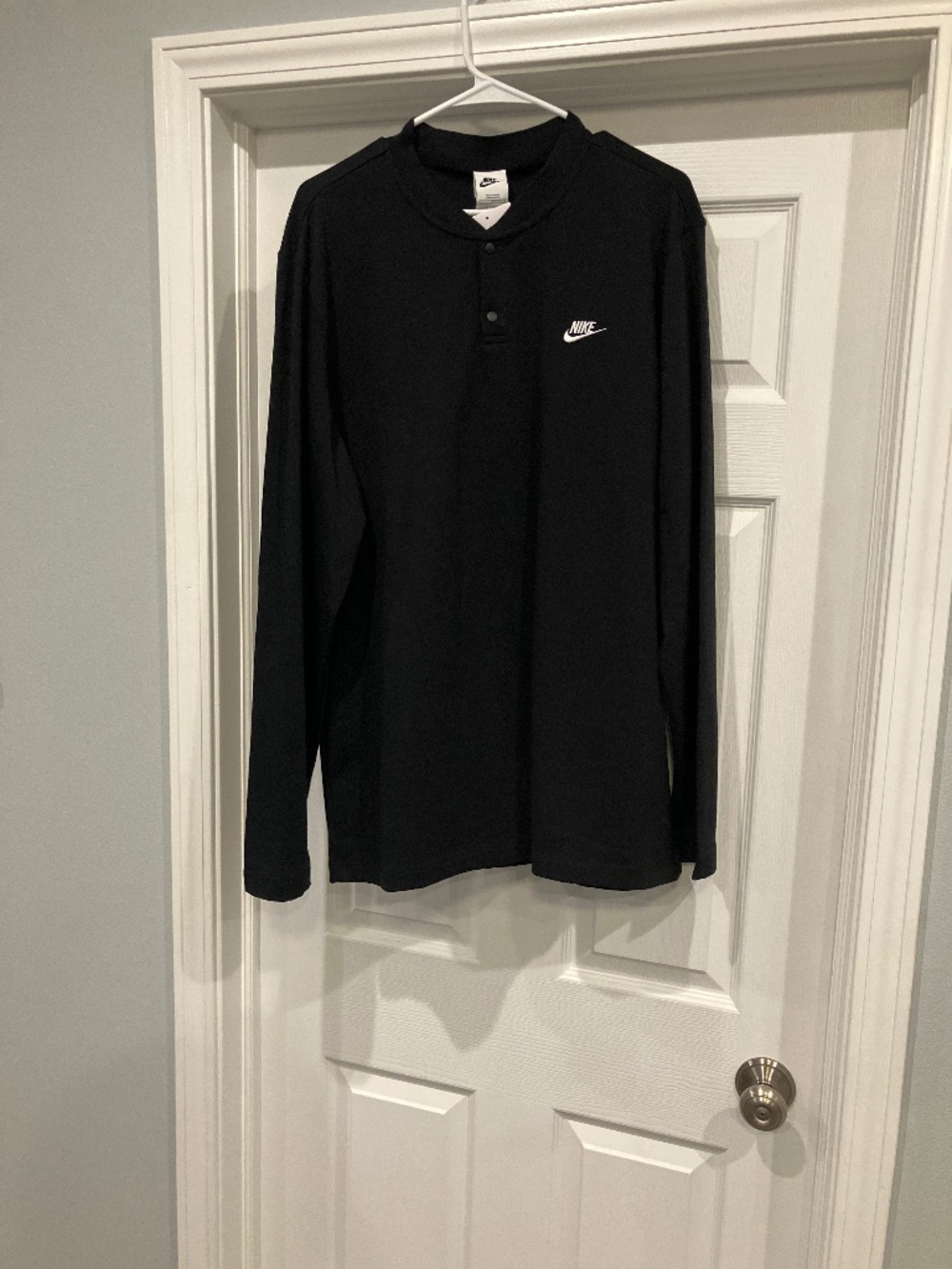 crew neck nike